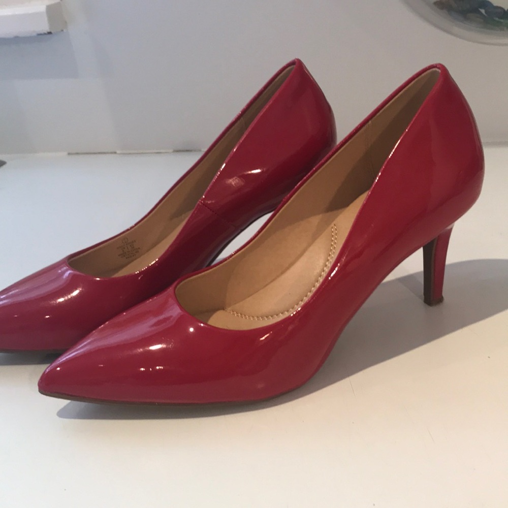 Cherry Red Pointed Heels🍒🍒